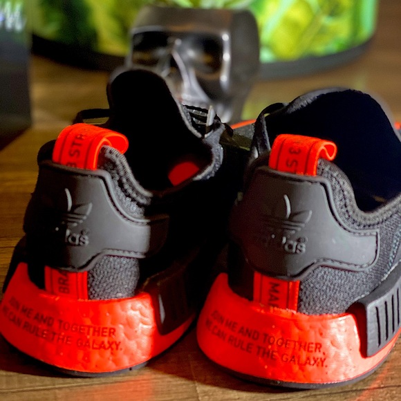 SOLD⚠️Adidas NMD_R1 Darth Vader Star-Wars - Picture 3 of 9